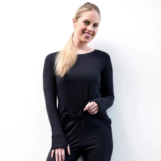 The Weekender Black Thumbhole Top